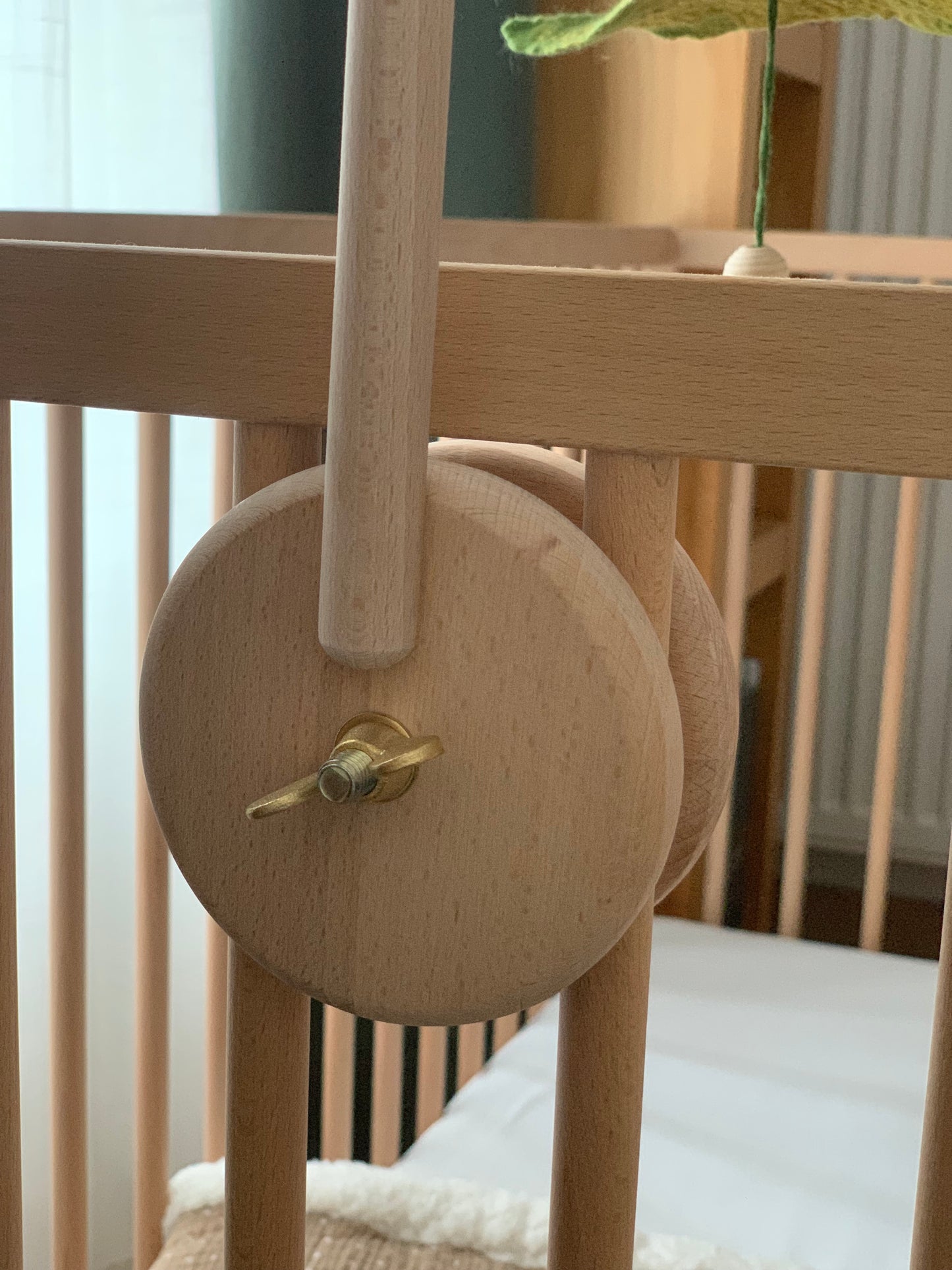 Bükkfa & gyapjú kiságyforgó -levél