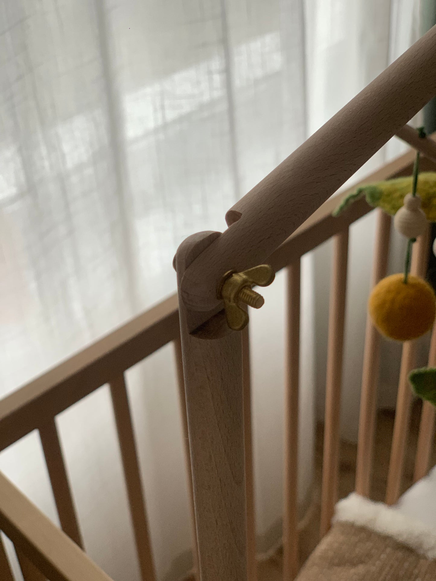 Bükkfa & gyapjú kiságyforgó -levél